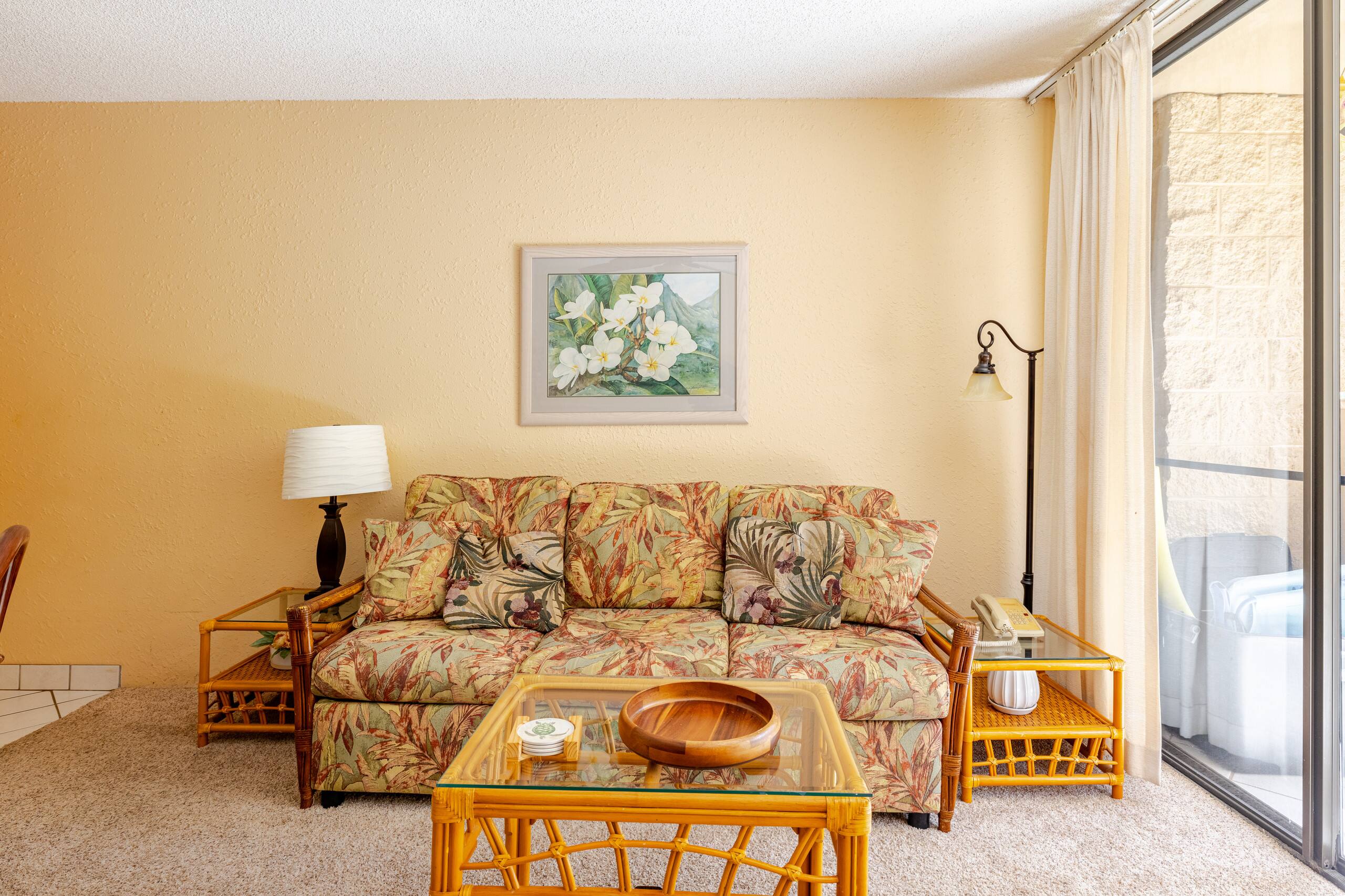 Condo in Lahaina · ★4.38 · 1 bedroom · 2 beds · 1 bath - Image 7