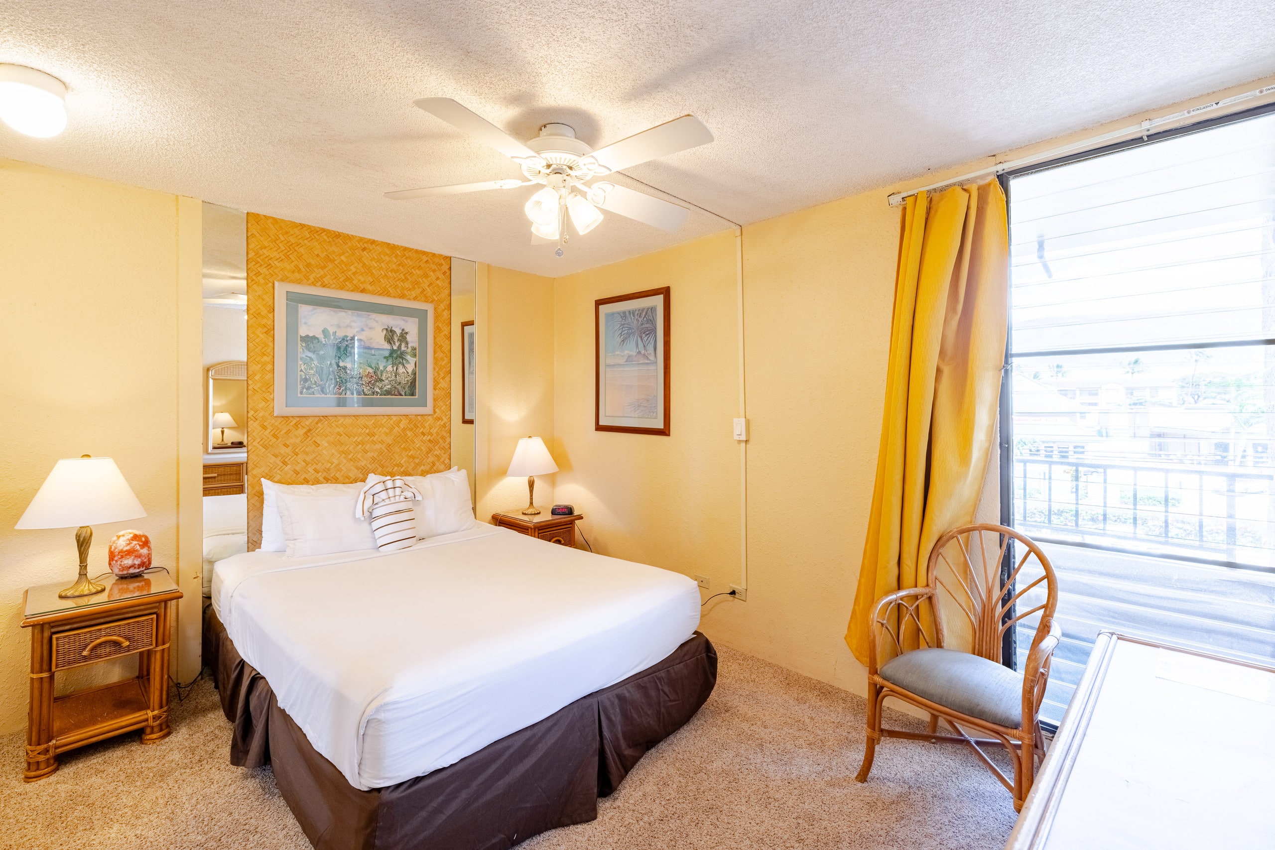 Condo in Lahaina · ★4.38 · 1 bedroom · 2 beds · 1 bath - Image 4