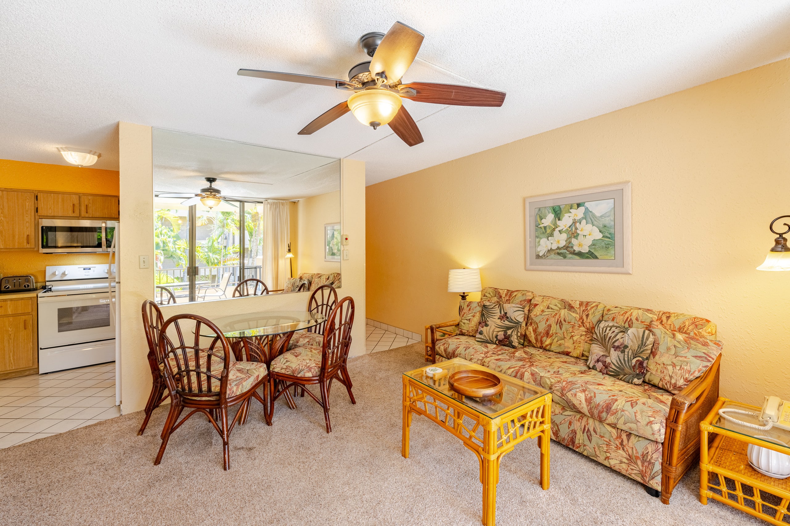 Condo in Lahaina · ★4.38 · 1 bedroom · 2 beds · 1 bath - Image 5
