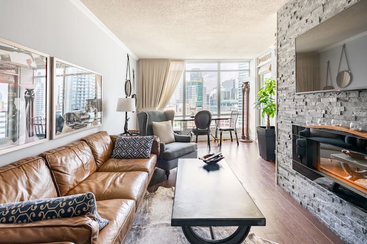 Explore the City Centre from Condo with Views