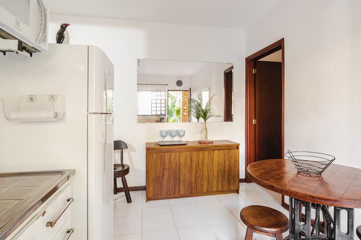 kuzhina dhe zona e ngrënies. 