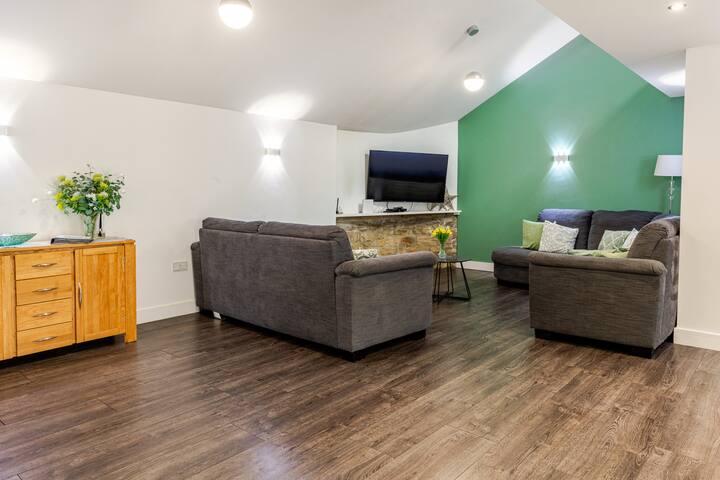The Retreat With A Rural Vibe Close To Town Centre - Royaume-Uni