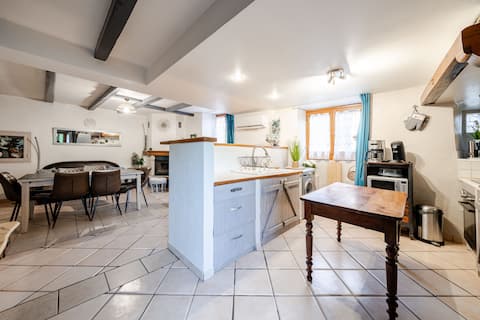 The typical Ardèche house, air-conditioned.