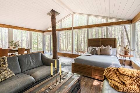 Pine Reeve Cabin. Rustic cabin in the woods.
