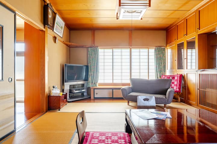 お庭あり日本家屋貸切　軽井沢まで車で20分     Ryokan With Great Access - Saku