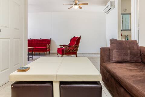 Top performing Airbnb: Beautiful house and comfortable accommodation! in El Pueblito