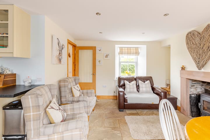 Strathken Cottage - Castle Douglas