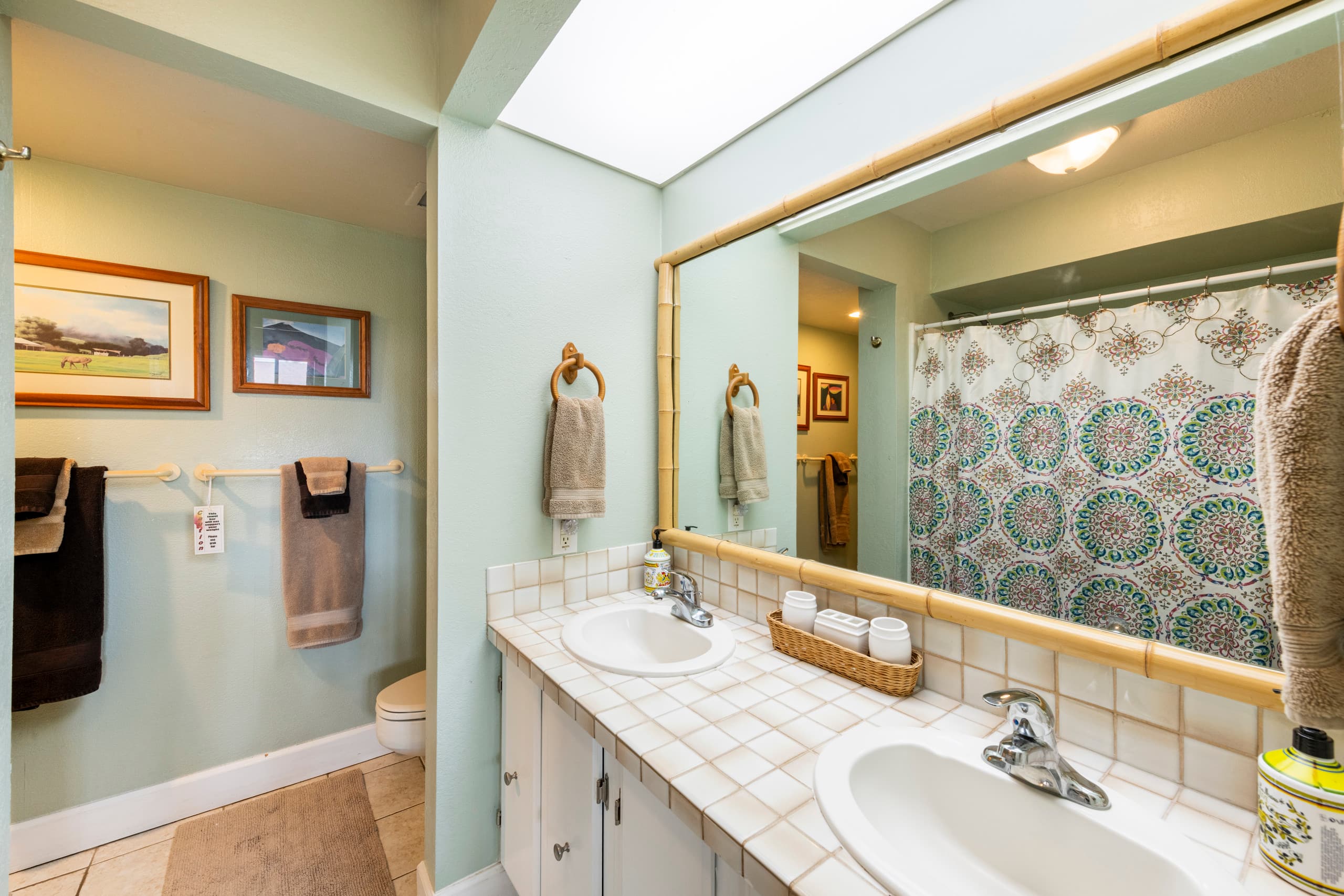 Condo in Kailua-Kona · ★4.98 · 1 bedroom · 2 beds · 1 private bath - Image 11