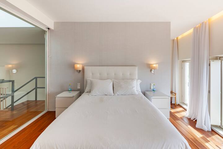 River House gallery image 3