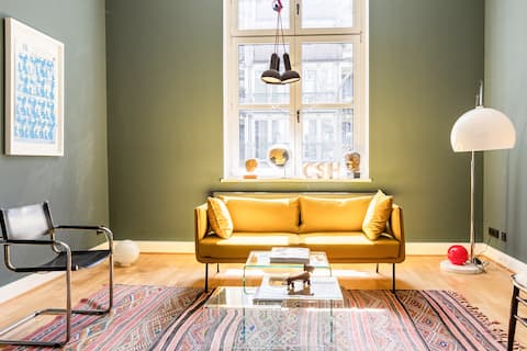 Top Airbnb: Stylish, central yet quiet 1 bed flat in B-Mitte in Mitte
