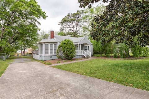 Brown's Creek Cottage - park up to 3 boat trailers