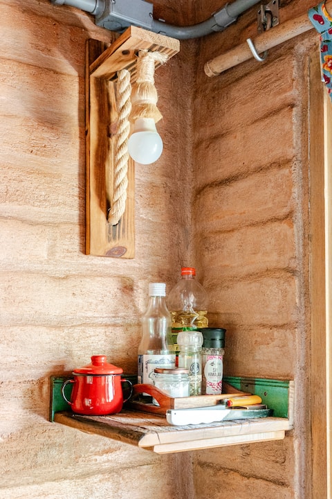 Top Airbnb: Cozy place in Toca da Raposaria | 1500m altitude em Córrego Do Bom Jesus
