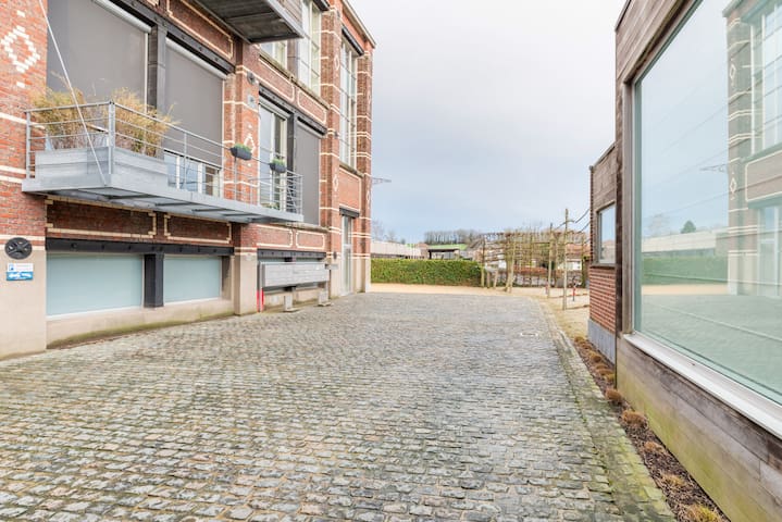 listing_image