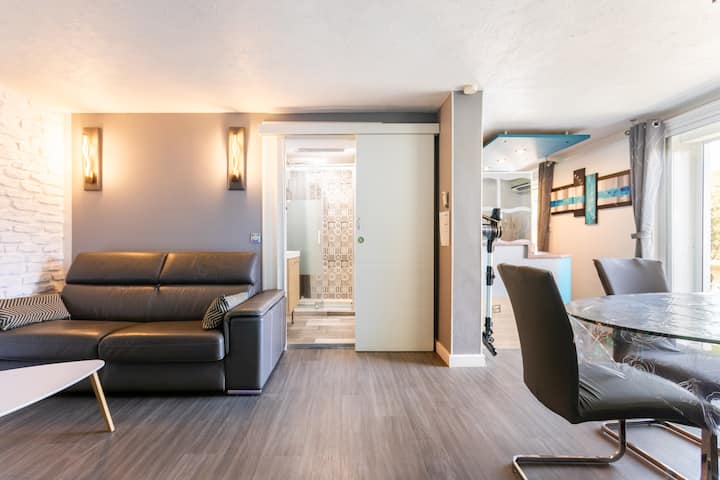 Appartement Avec Terrasse & Jacuzzi, 600 M Plage - Les Issambres