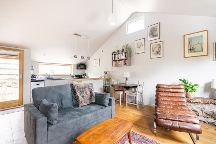 Walkers  Rest At The Hayloft - The Brecon Beacons - Crickhowell