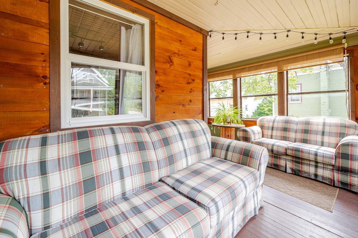 Top Airbnb: Camp Shepard in Saranac Lake