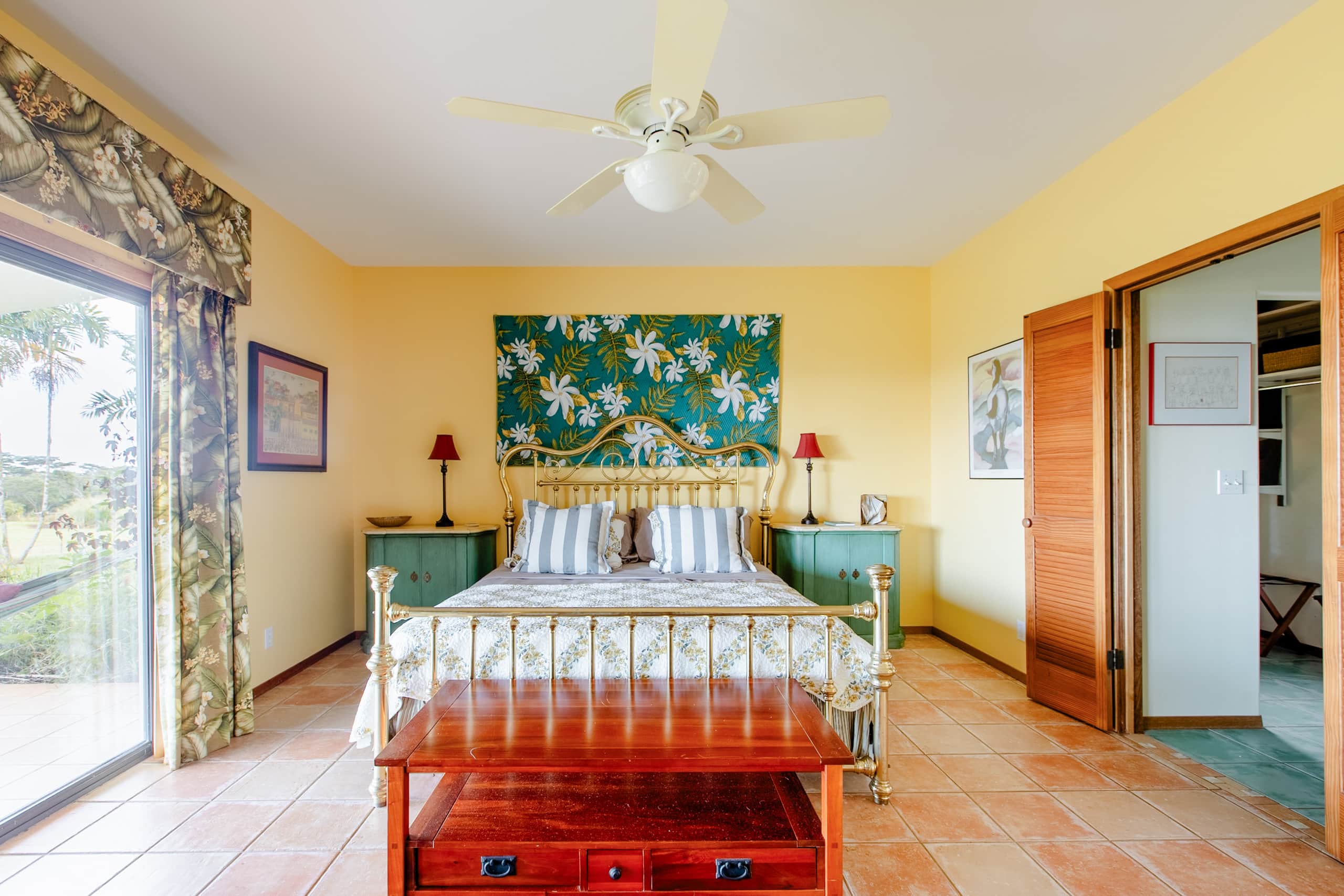 Home in Pepeekeo · ★4.94 · 2 bedrooms · 2 beds · 2 baths - Photo 7