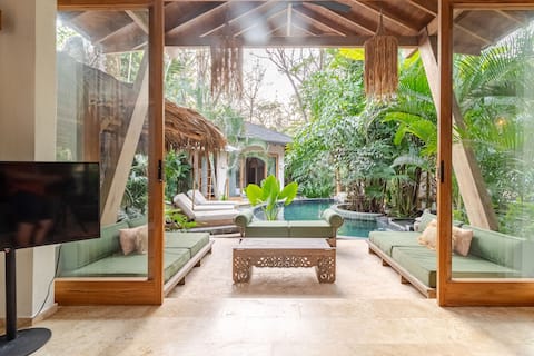 7 Bedrooms Vida Nova Exceptional Beach Villa