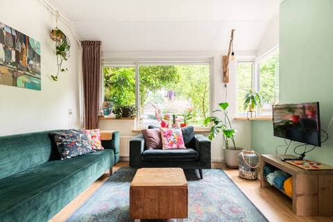 Family house with garden, centrally located