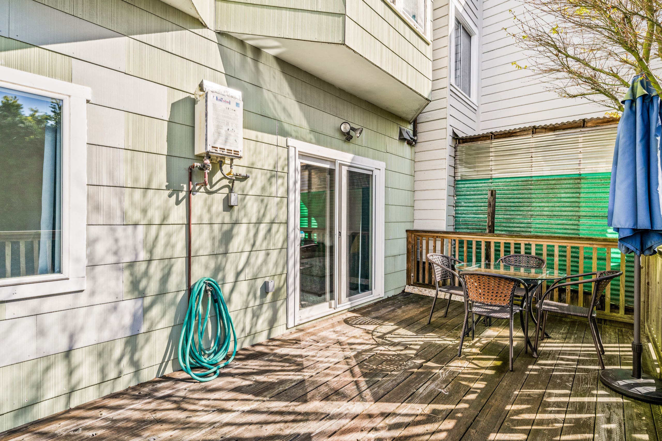 Cheerful and Cozy 2+ Bed Apartment with Patio - Image 15