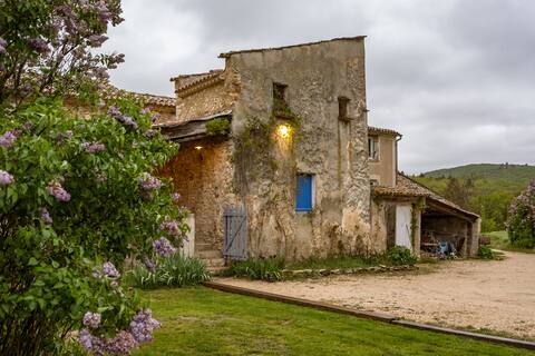 Provencal building with swimming pool