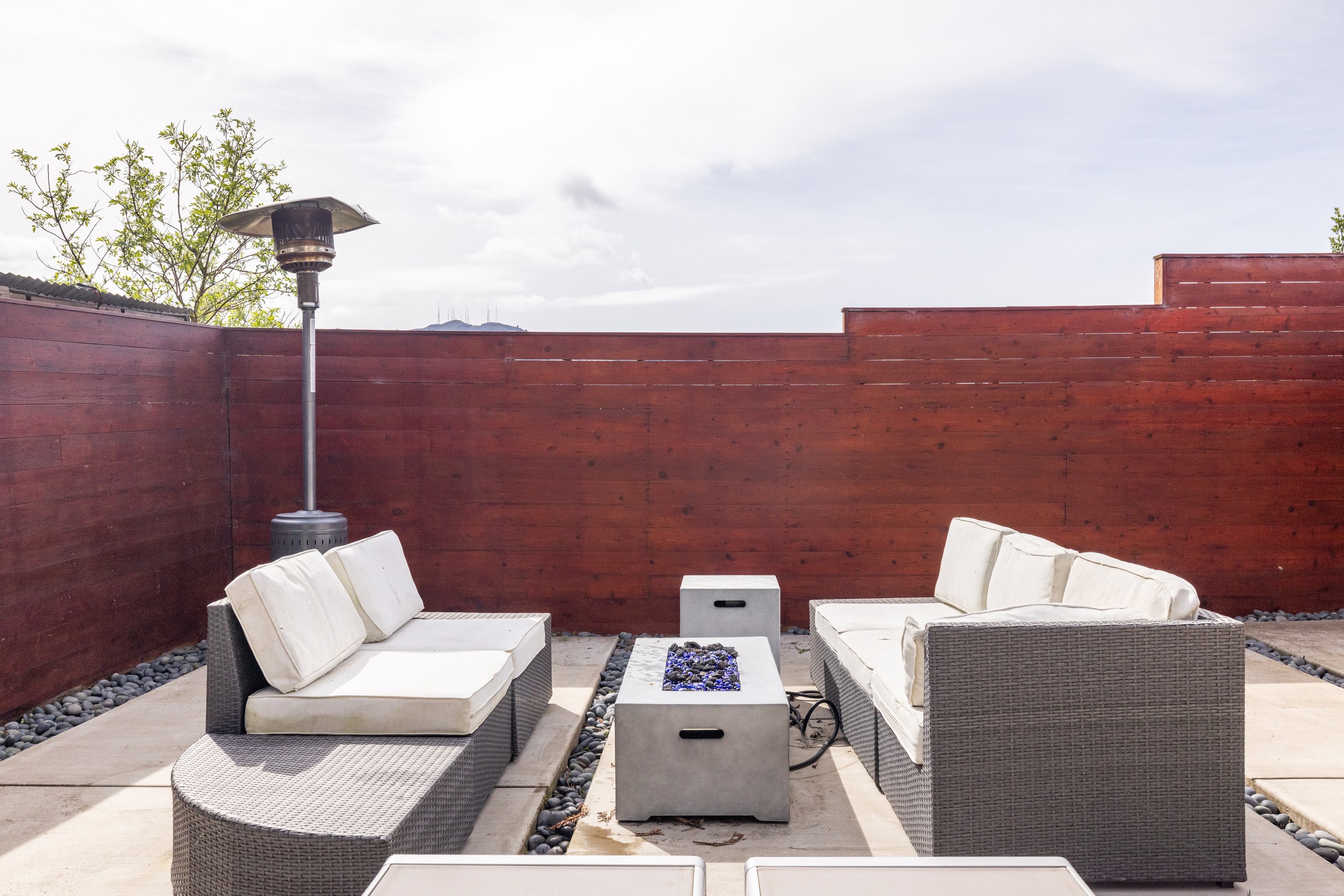 Home in San Francisco · ★4.2 · 2 bedrooms · 3 beds · 1 bath - Image 16