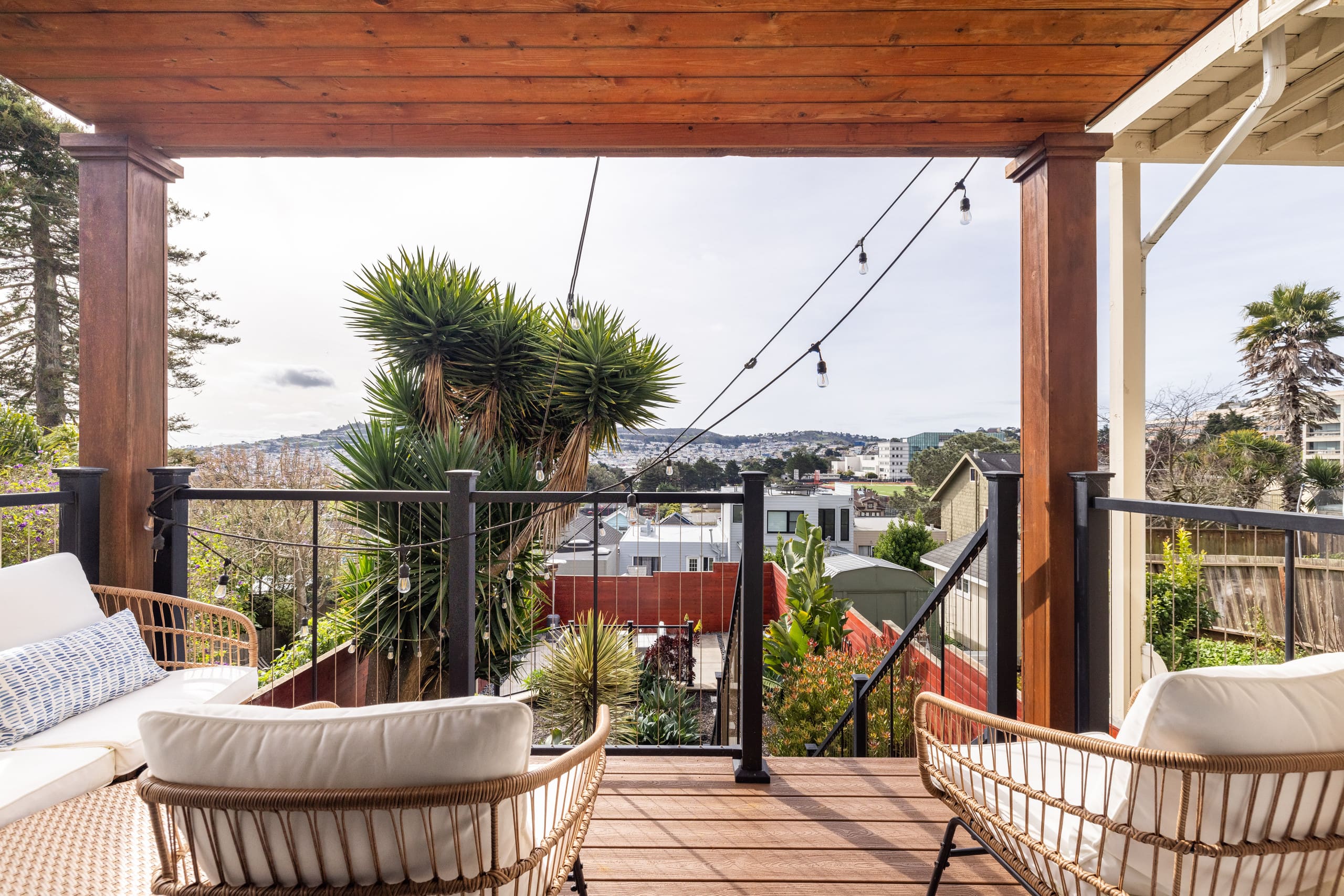 Home in San Francisco · ★4.2 · 2 bedrooms · 3 beds · 1 bath - Image 19