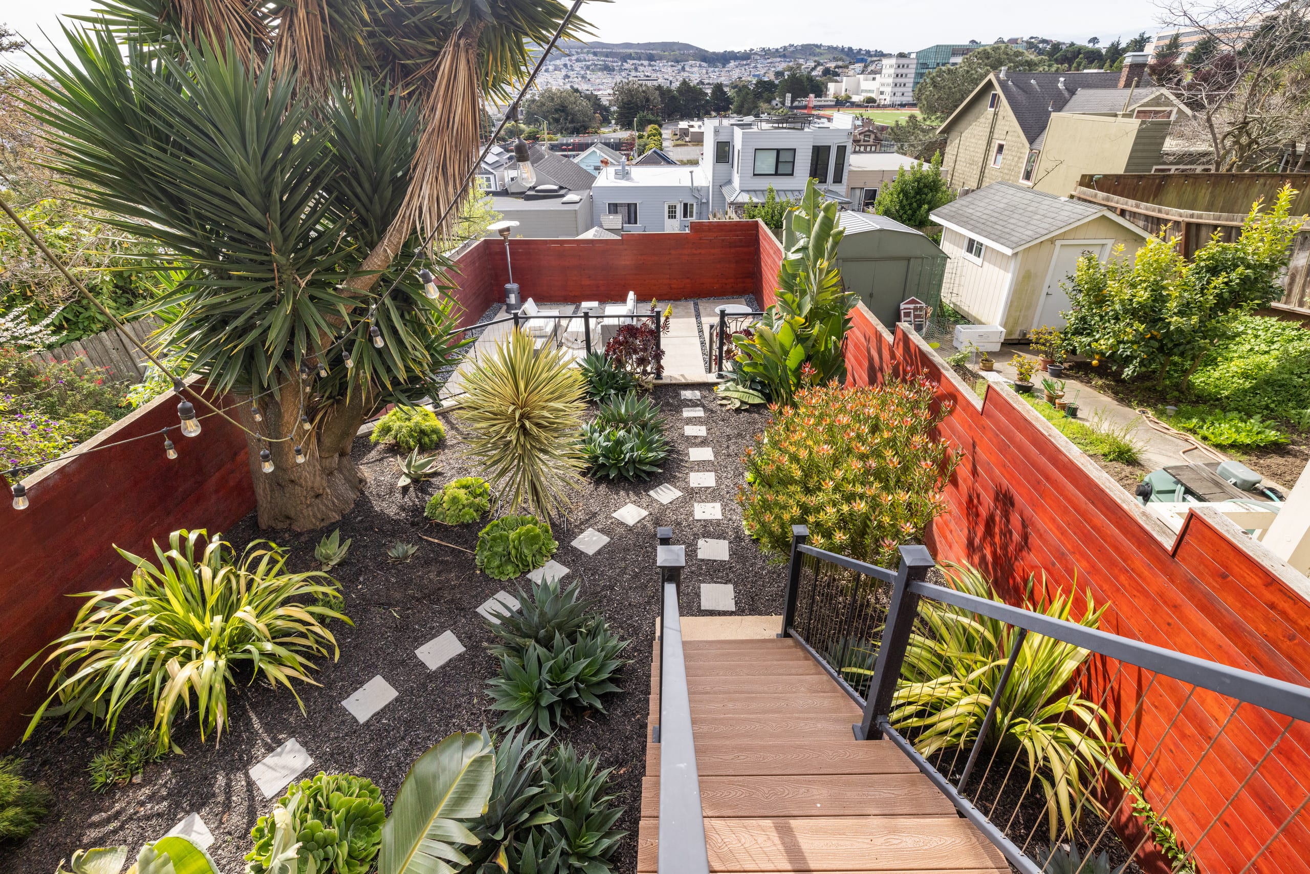 Home in San Francisco · ★4.2 · 2 bedrooms · 3 beds · 1 bath - Image 17