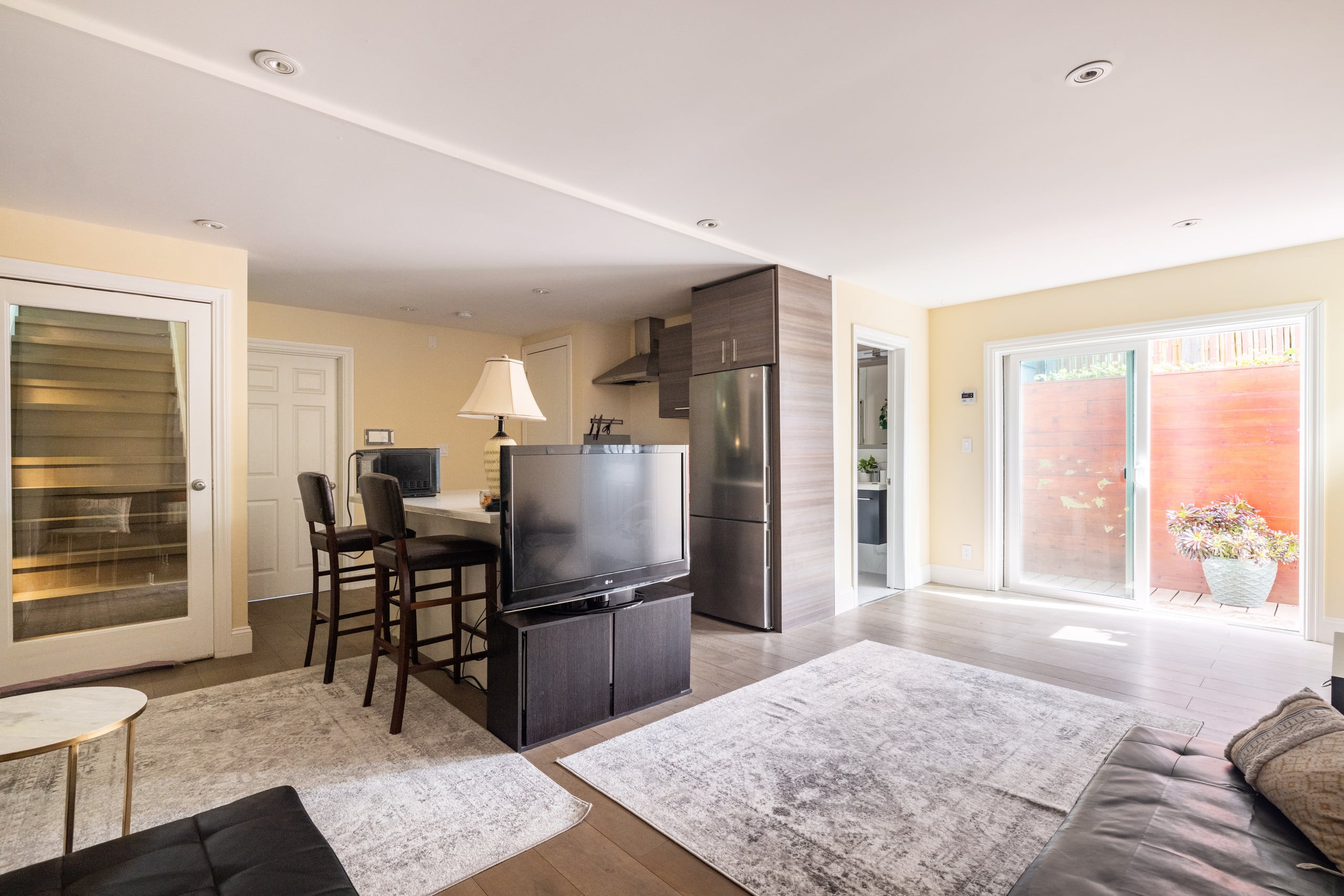Home in San Francisco · ★4.2 · 2 bedrooms · 3 beds · 1 bath - Image 24