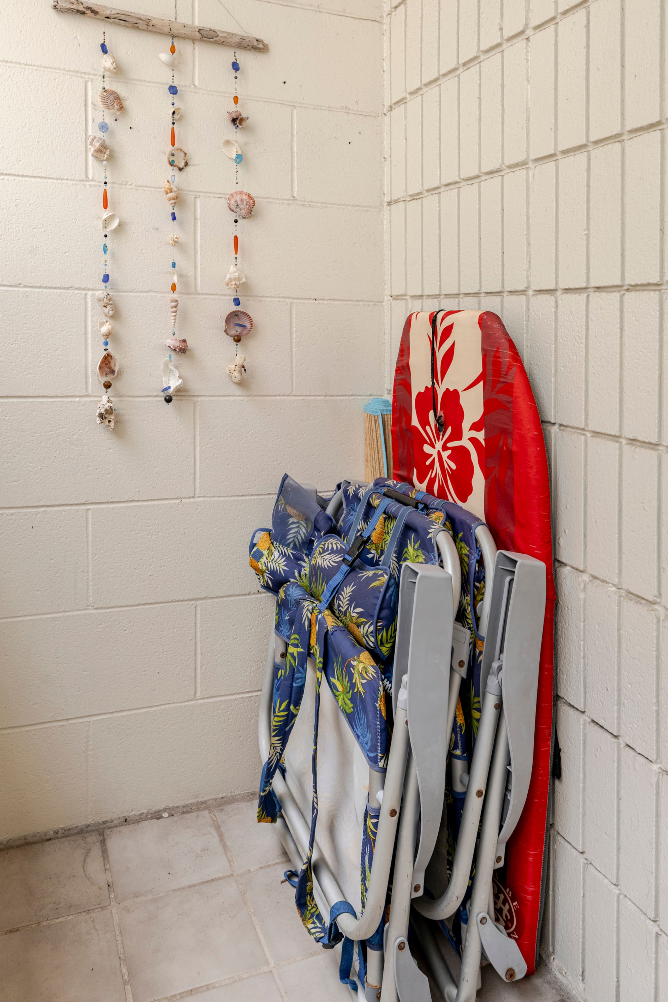 Condo in Honolulu · ★4.89 · Studio · 1 bed · 1 private bath - Image 16