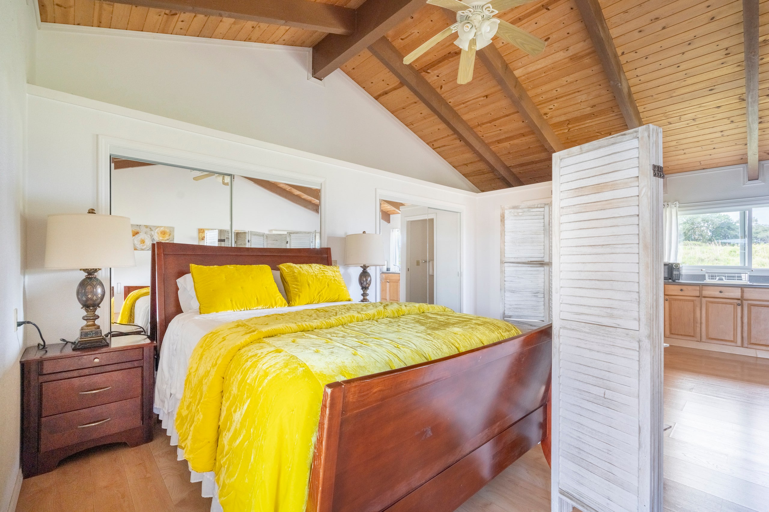 Hawaii Sun Kissed Studio Private Entrance - Photo 13
