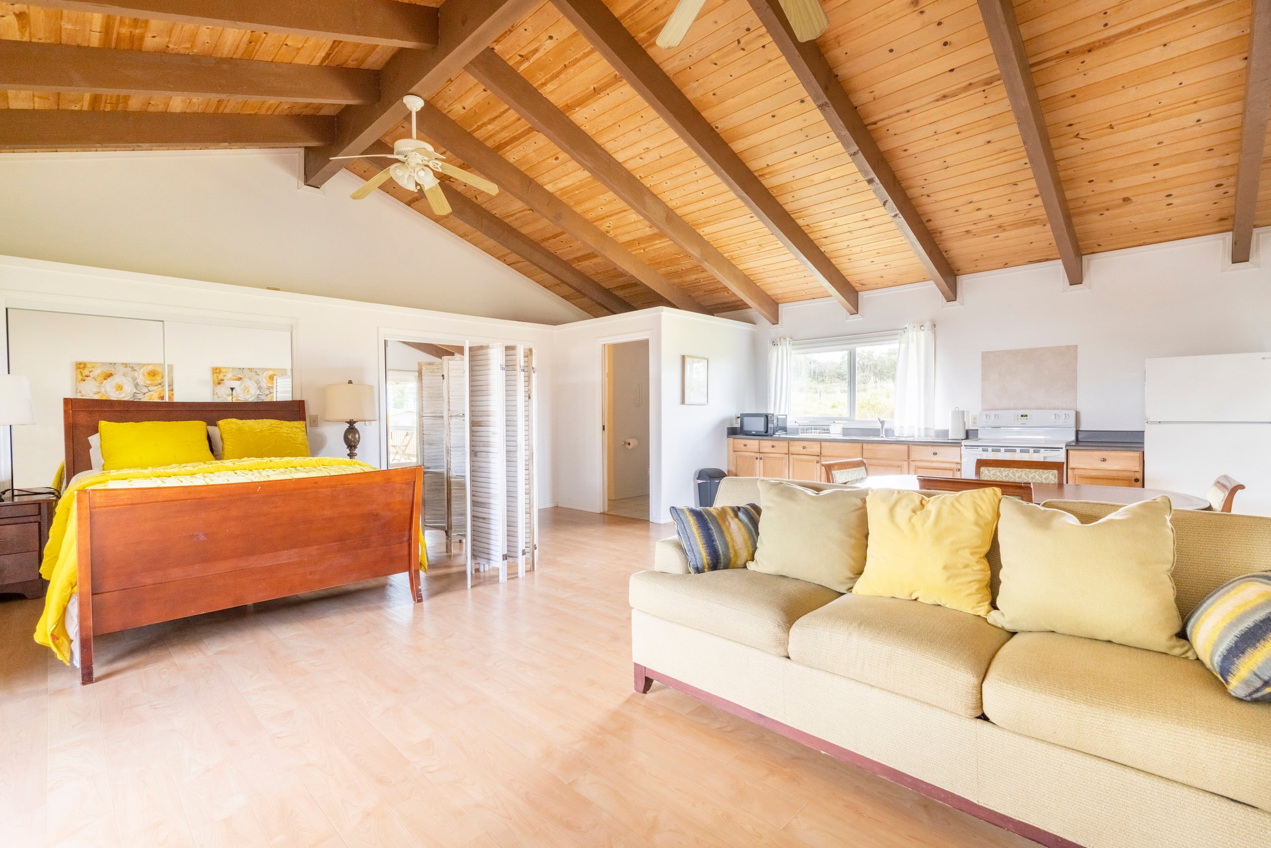 Hawaii Sun Kissed Studio Private Entrance - Photo 17