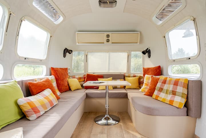 Le Charme Du Airstream Au Milieu Des Oliviers - Provenza-Alpi-Costa Azzurra