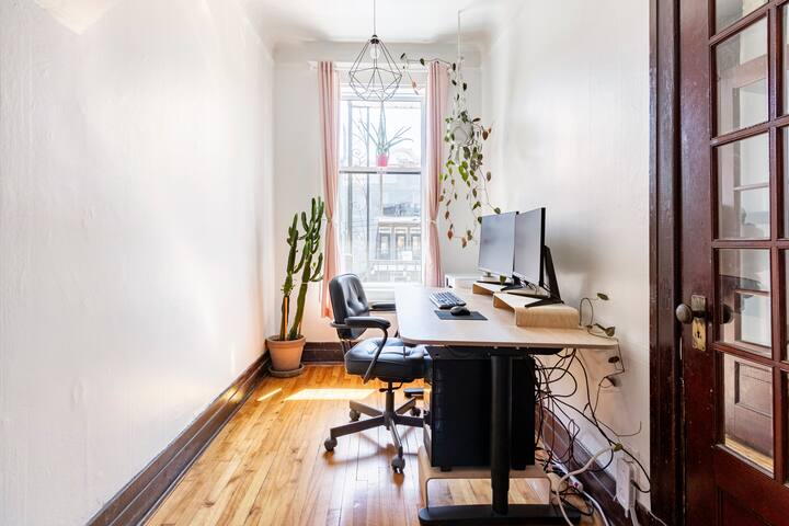 Magnifique condo sur le Plateau-Mont-Royal! gallery image 3