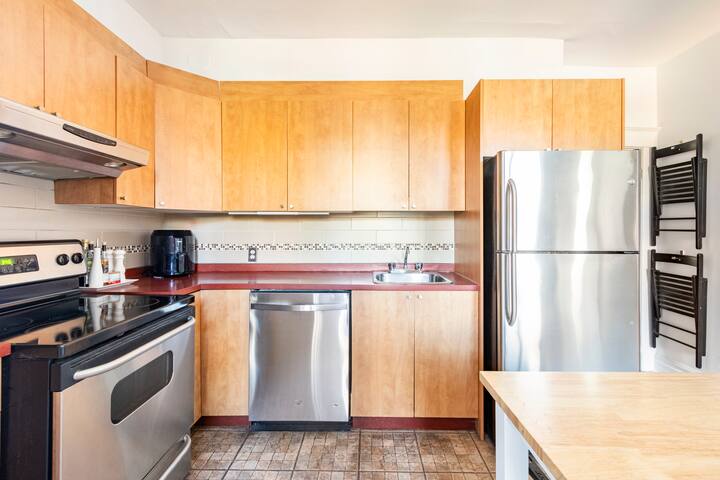 Magnifique condo sur le Plateau-Mont-Royal! gallery image 5