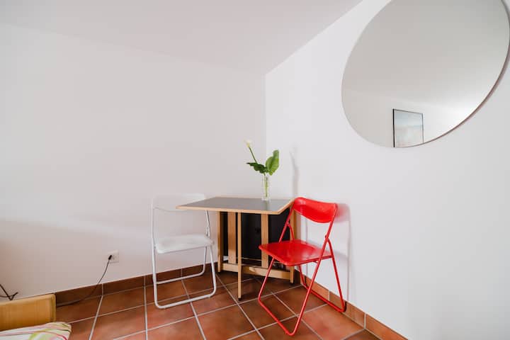 غرفة النوم 2