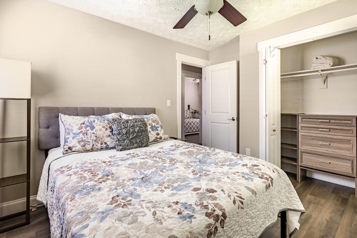 Queen bed