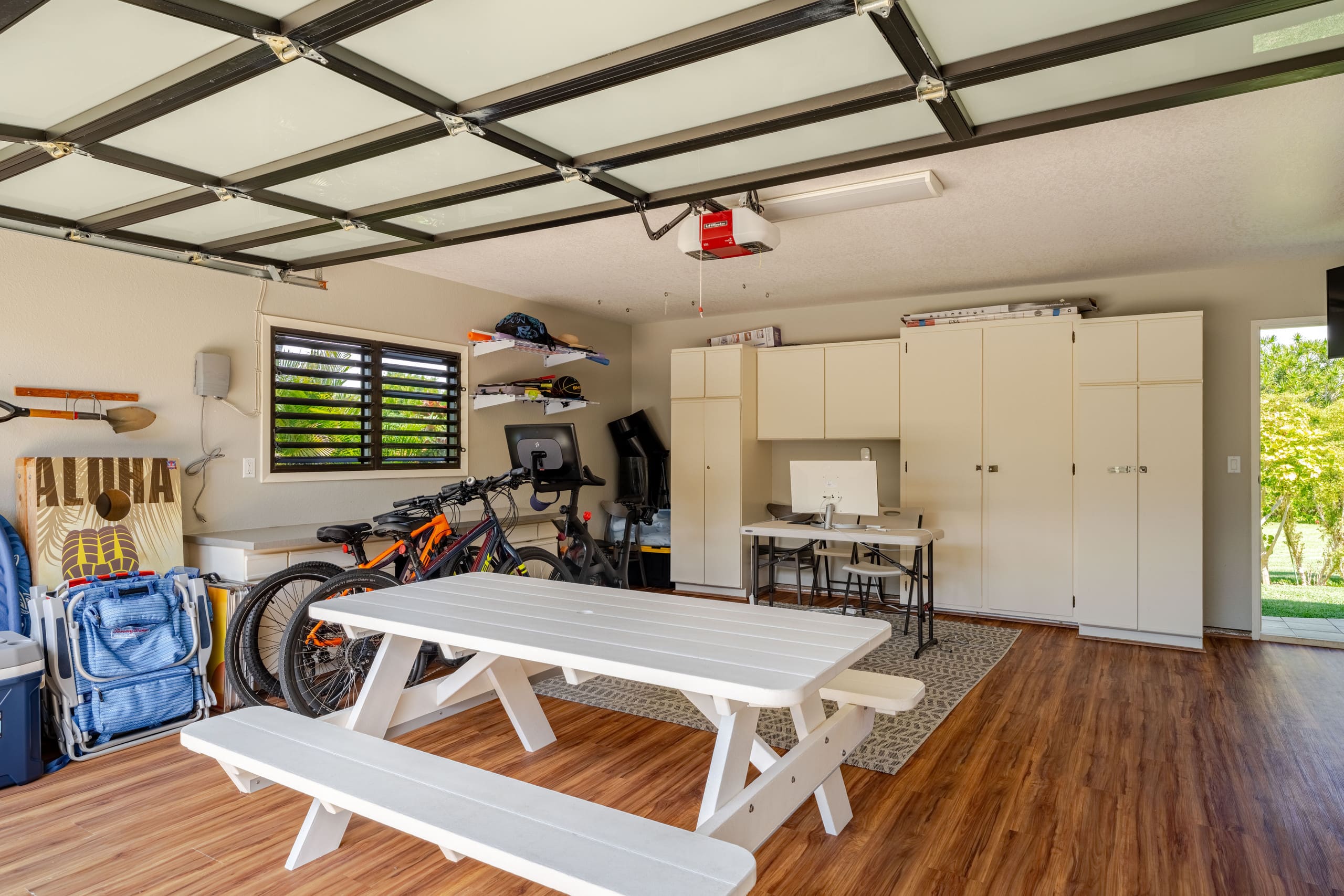 Home in Princeville · ★4.99 · 3 bedrooms · 4 beds · 2 baths - Image 27
