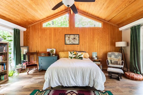 Cabin-like 1 bedroom