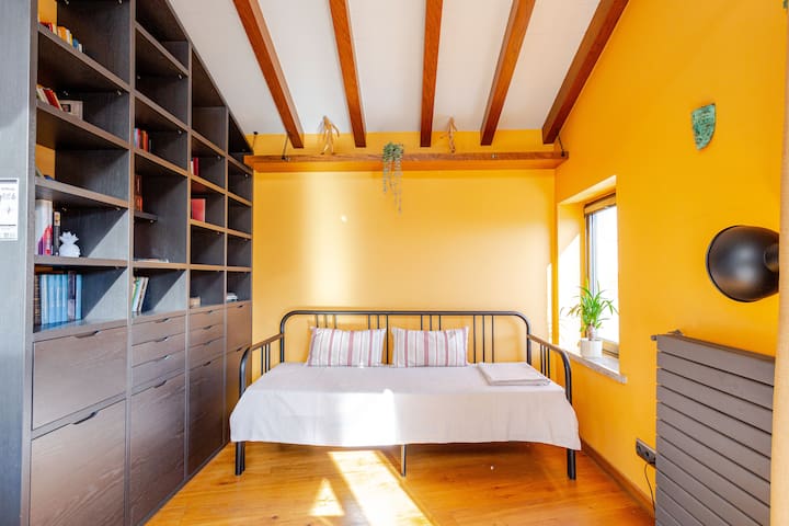 Magic House with Bosphorus View & Istiklal Street gallery image 4