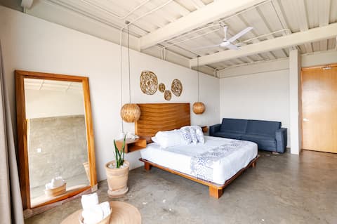 Hab. Deluxe with Terrace and Jacuzzi | Boutique Hotel