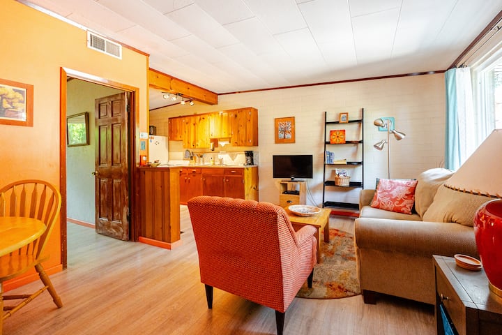Inviting 1 Bd Suite A - No Cleaning Fee - Moab, UT
