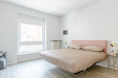 Stylish & cozy near Piazza Unità, prime location!
