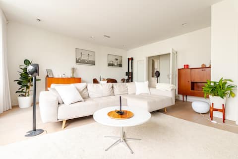 105m² luxurious and sunny 3 bedroom apartment