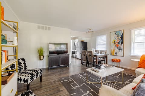 Modern & Cozy near Downtown Detroit & Royal Oak!