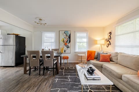 Modern & Cozy near Downtown Detroit & Royal Oak!