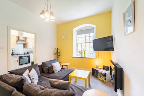Cosy apartment (sleeps 3)