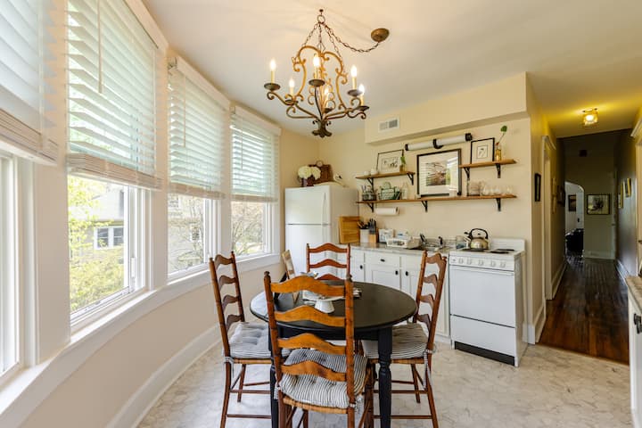 The Eagles Nest, two bedroom retreat.