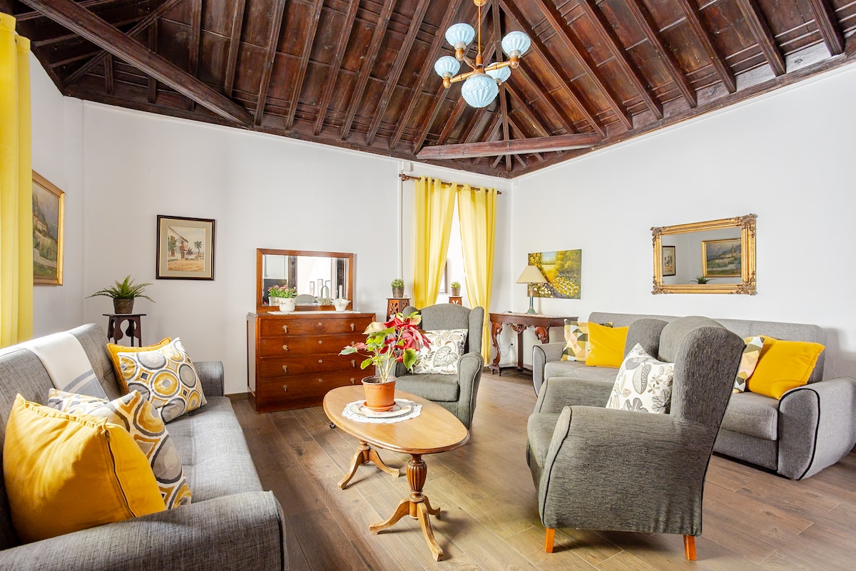 Propriété Airbnb réussie: Casa Abuela Lola nice old house with patio à Garachico