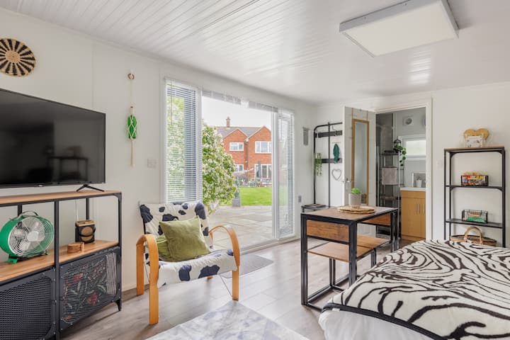 'Our Garden Studio' Self-contained  Private&modern - Aylesbury